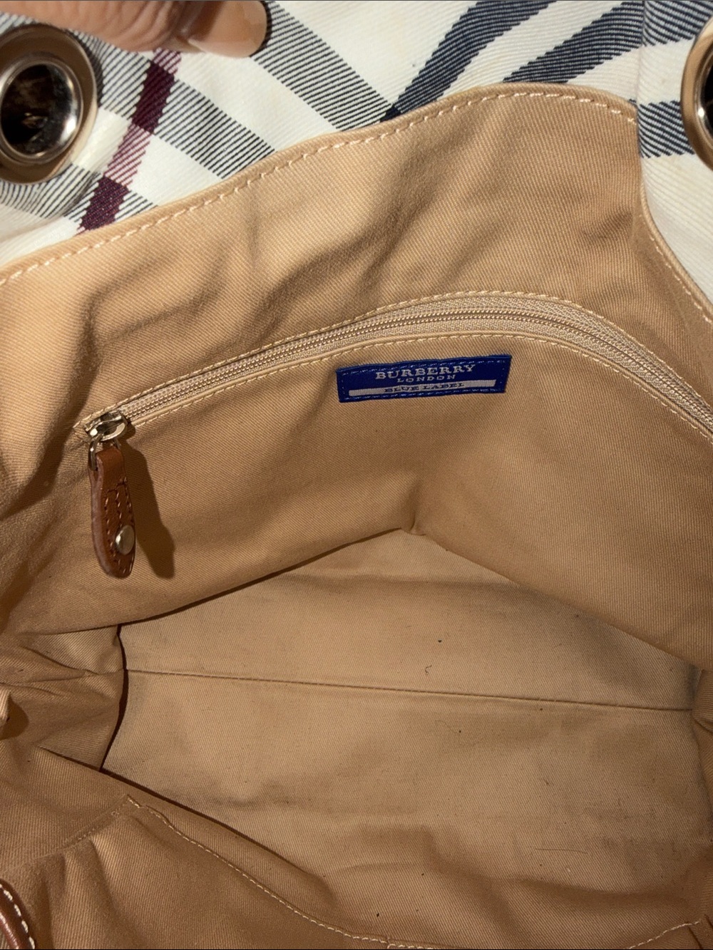 Burberry Blue Label - Beige Plaid-Trim Women’s Tote Bag - Brown Accent - Picture 7 of 8
